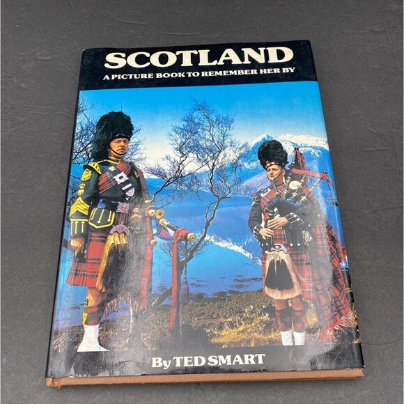 Scotland A Picture Book To‎ Remember Her By Book Ted Smart Vintage 1978 - Picture 1 of 12